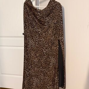 NWOT Leopard Print Maxi Skirt with Slit Stretchy Double Lined Womens XL